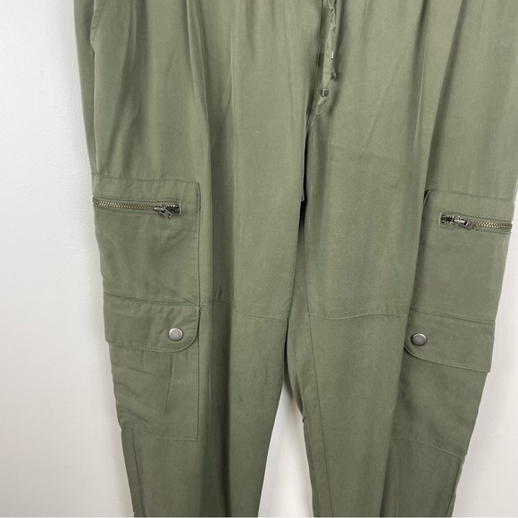 Banana Republic Green Pants Stretch Elastic Waist Pockets Zipper Comfort Size S - Picture 3 of 6